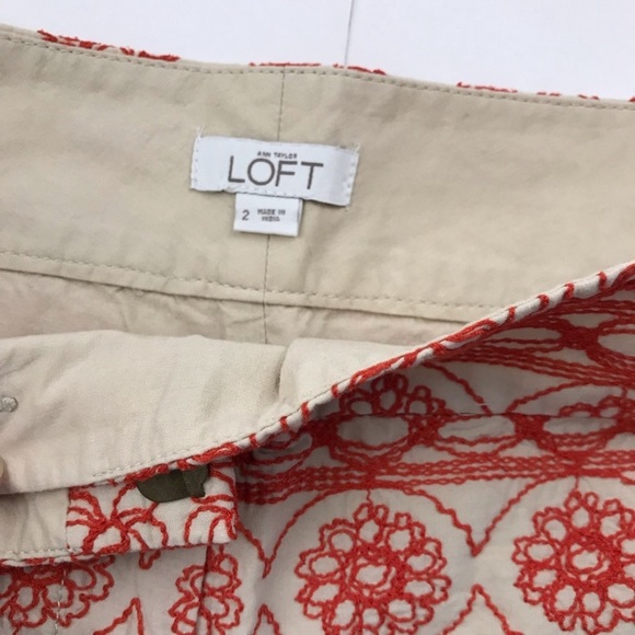 Ann Taylor Loft Embroidered Floral Short - Picture 3 of 8
